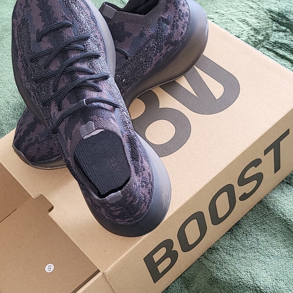 adidas Yeezy Boost 380 Onyx main image 5